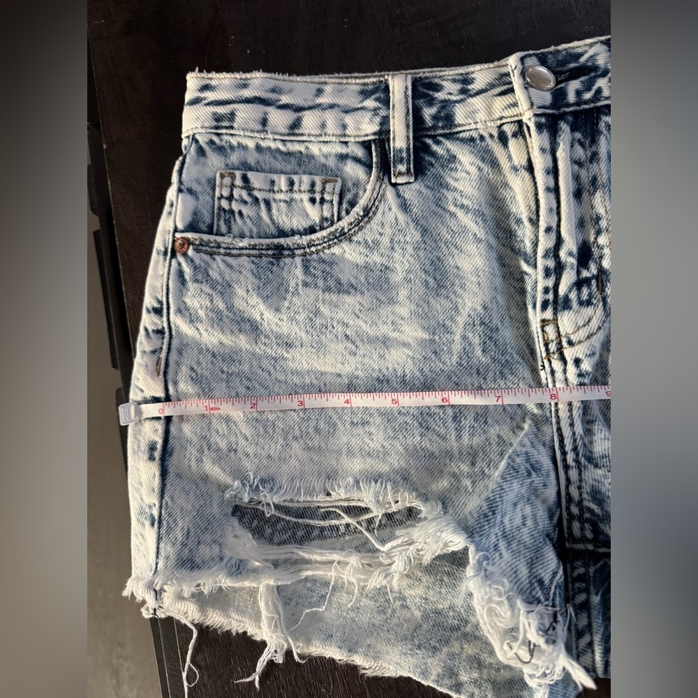Distressed Denim Women Shorts size S - Picture 6 of 7